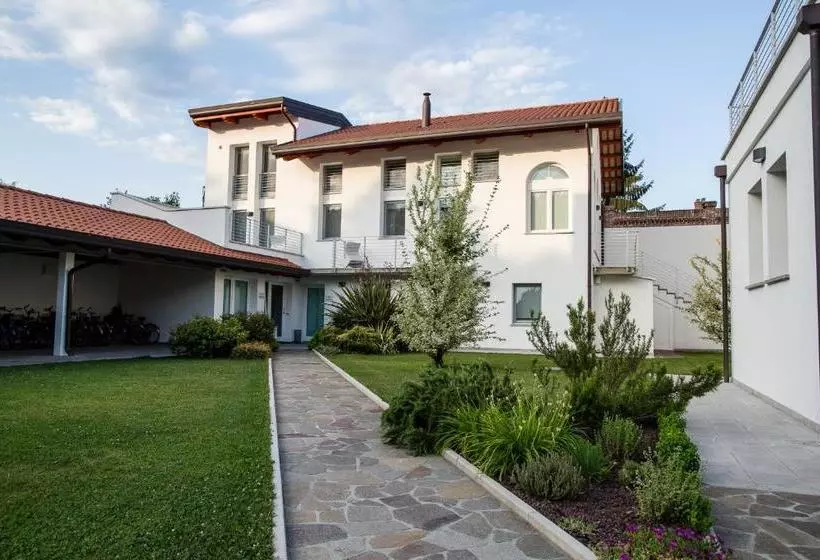 هتل Palamostre Residence