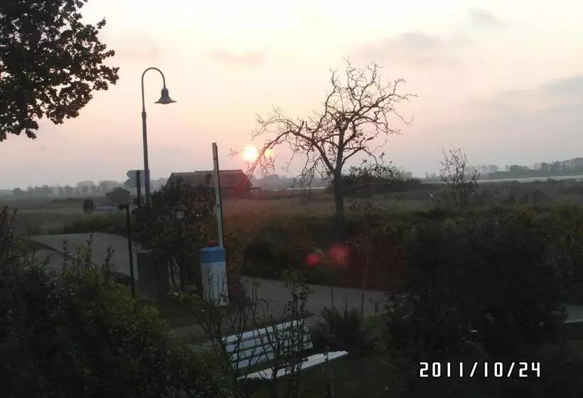 בית מלון כפרי Pension Deichgraf