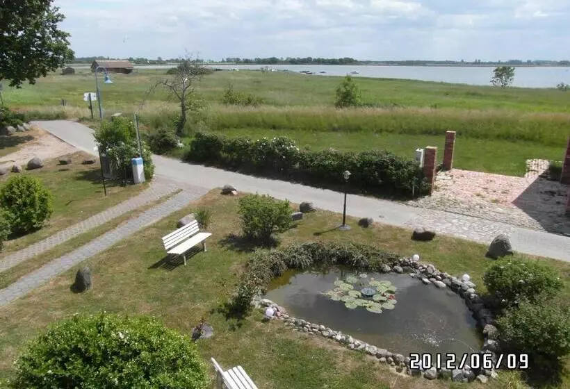 בית מלון כפרי Pension Deichgraf