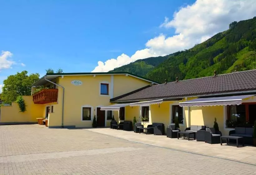 ホテル Pension Milan