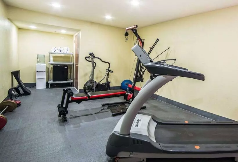 ホテル Quality Inn Needles