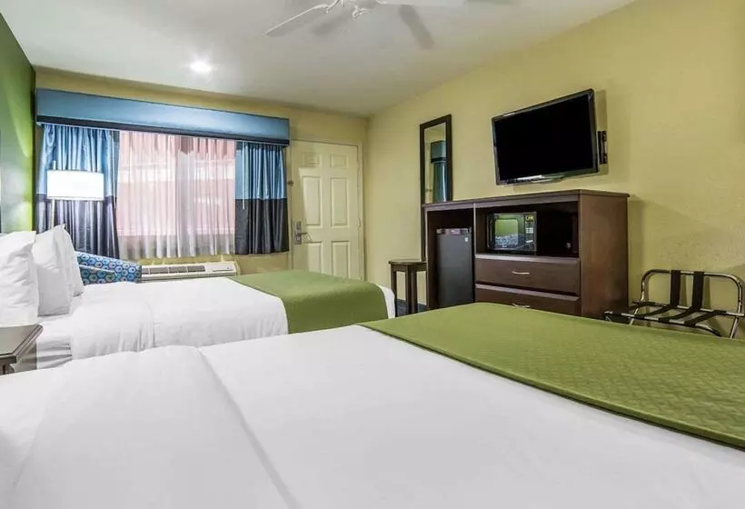 ホテル Quality Inn Needles