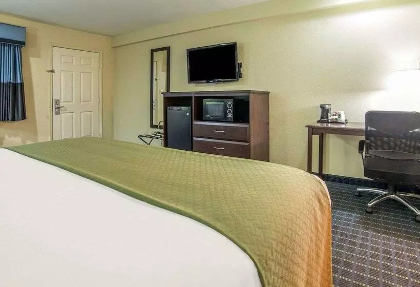 ホテル Quality Inn Needles