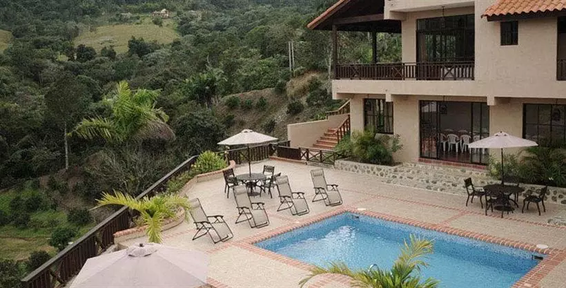 Сельский отель Rancho La Aurora