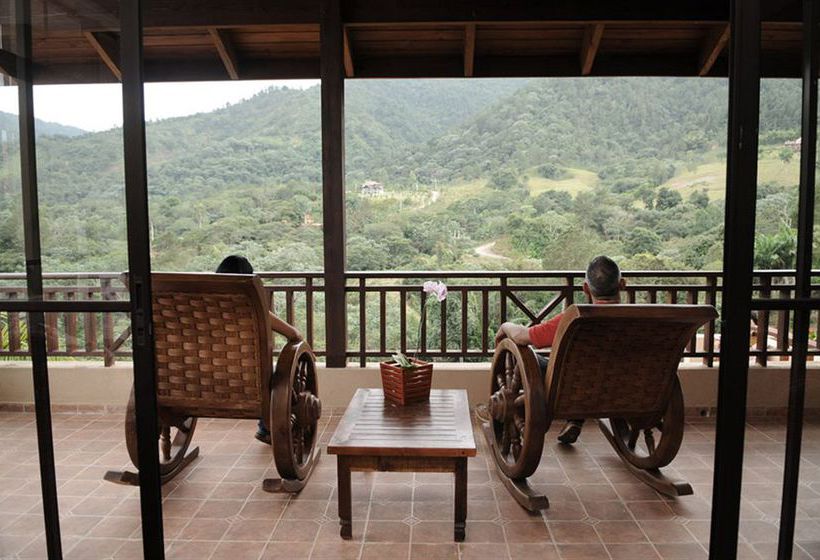 هتل روستایی Rancho La Aurora