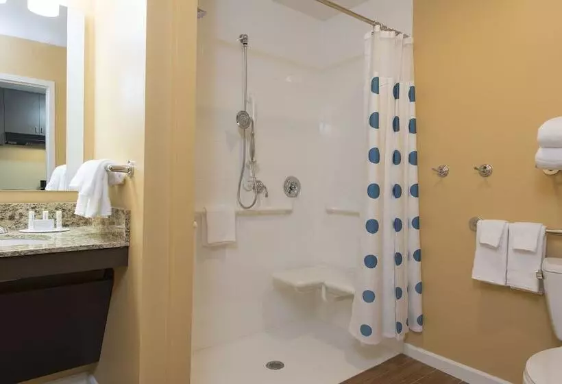 Hotelli Towneplace Suites By Marriott Champaign