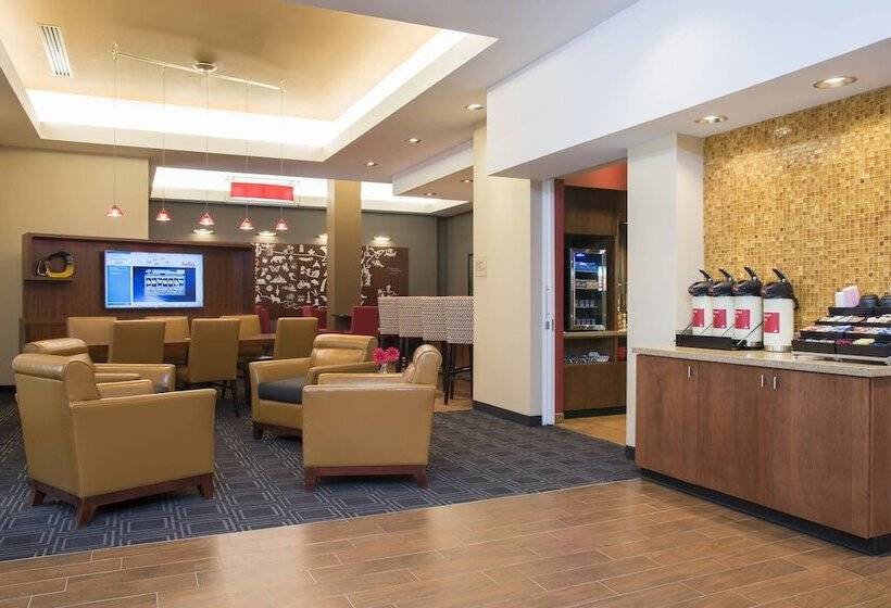 בית מלון כפרי Towneplace Suites By Marriott Champaign