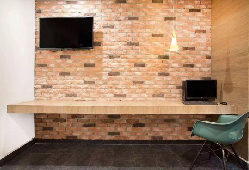 Отель Tryp By Wyndham Wtc Mexico