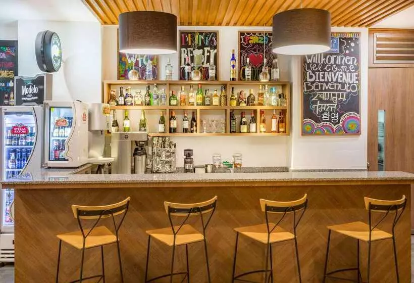 Отель Tryp By Wyndham Wtc Mexico