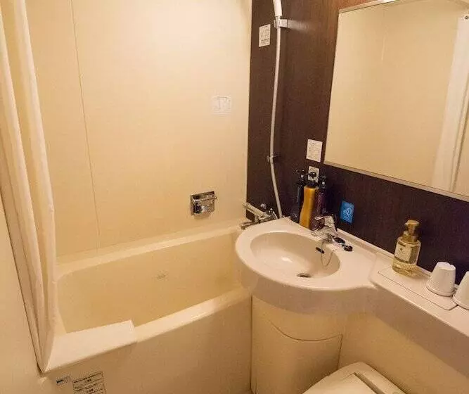 هتل Via Inn Shin Osaka