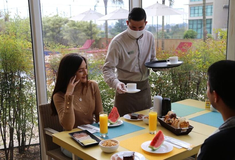 Vitória Hotel Convention Paulínia