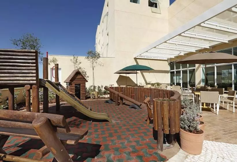 Vitória Hotel Convention Paulínia