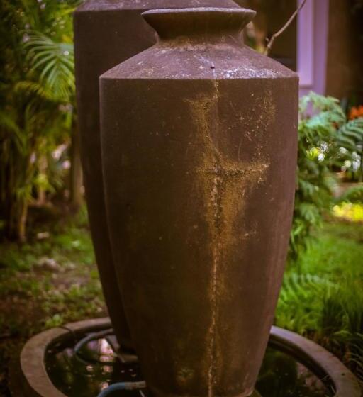 Отель Zawadi House Lodge