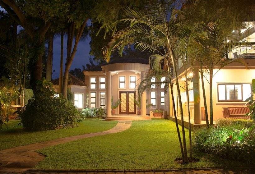 Отель Zawadi House Lodge