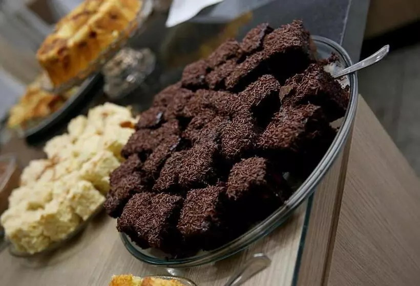 Luz Hotel Pato Branco