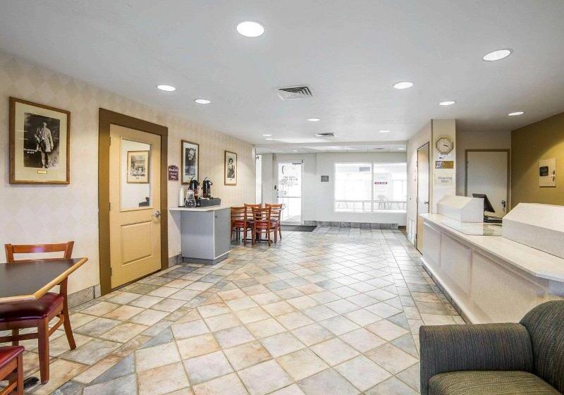 מוטל Econo Lodge