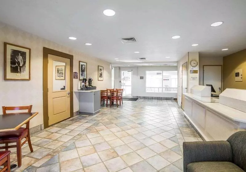 מוטל Econo Lodge