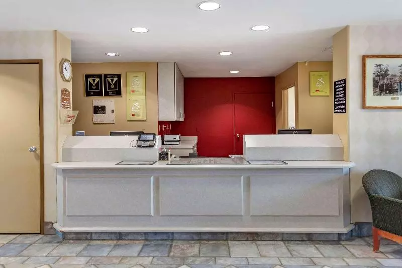 מוטל Econo Lodge