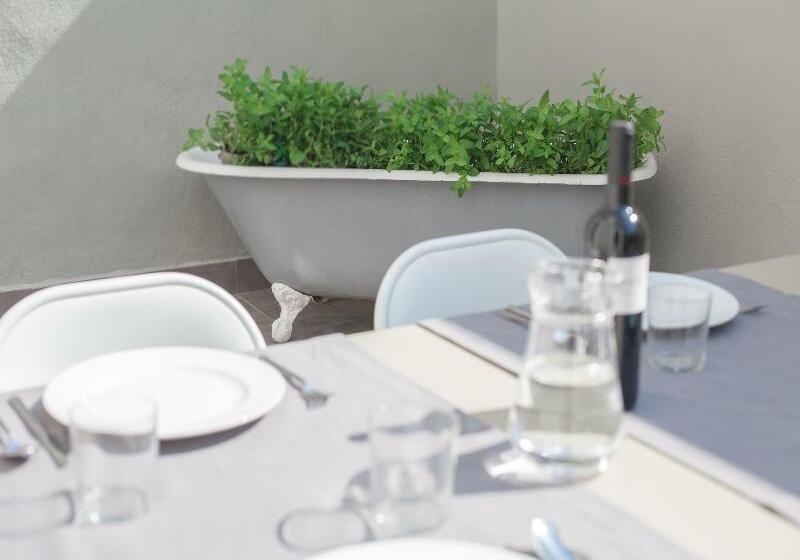 Valencia Centre Torres De Quart