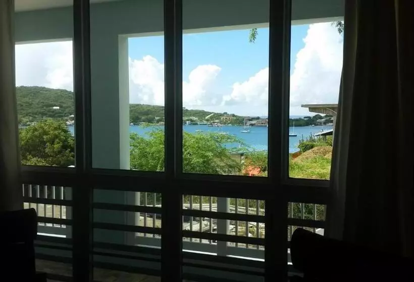 پانسیون Island Charm Culebra Studios & Suites   Amazing Water Views From All 3 Apartments Located In Culebra