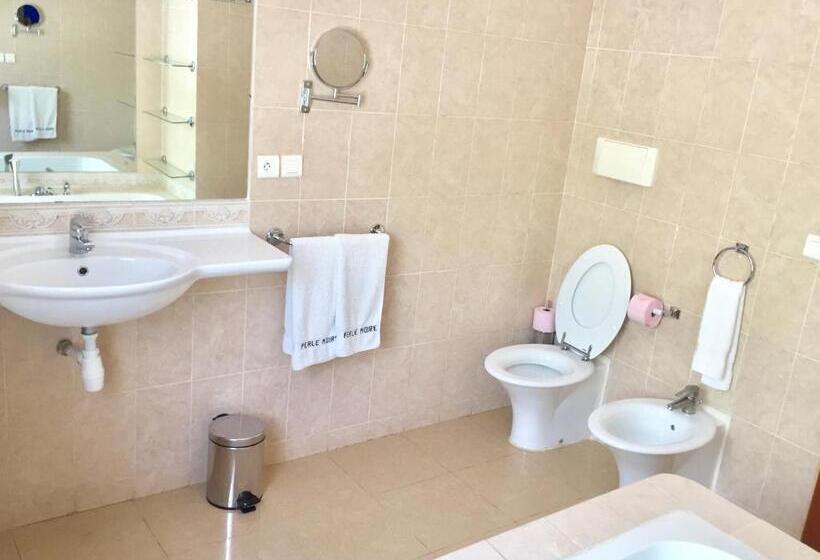 پانسیون Villa Perle Noire