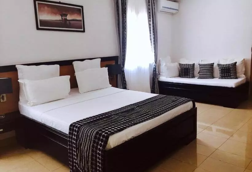 پانسیون Villa Perle Noire