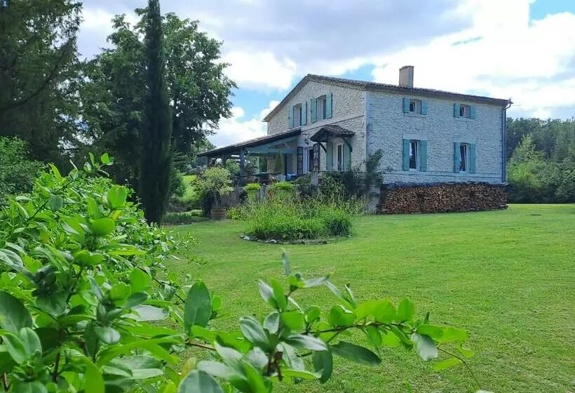 ベッドアンドブレックファースト Chambres D Hôtes Le Muguet