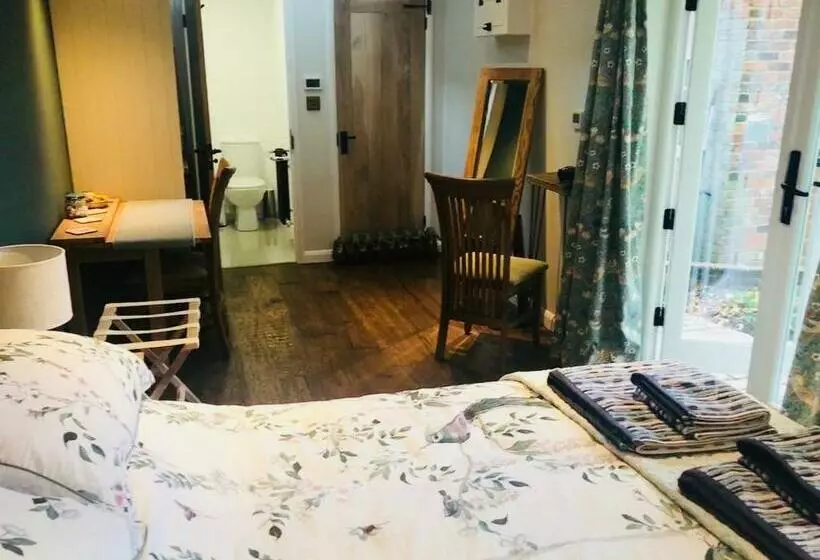 Aamiaismajoitus (B&B) Corner House Luxury Bnb