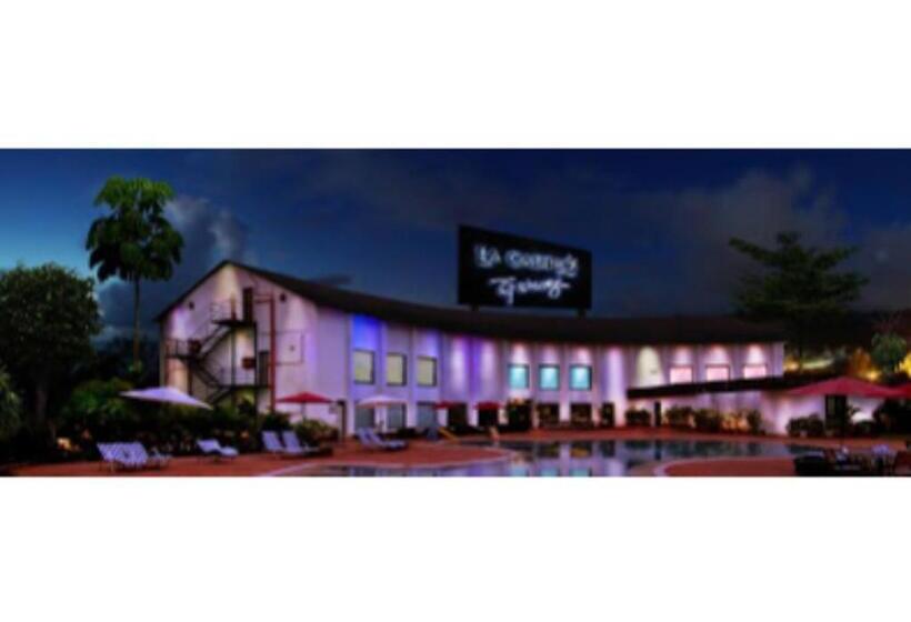 Aamiaismajoitus (B&B) Friends Clubhouse 2 Near La Calypso