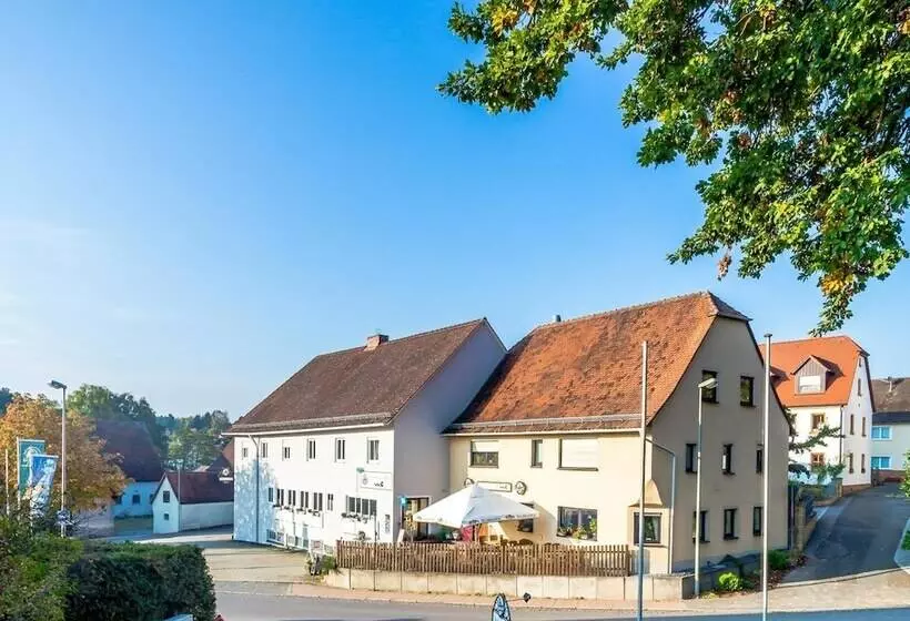 Hotelli Gasthof Alte Post