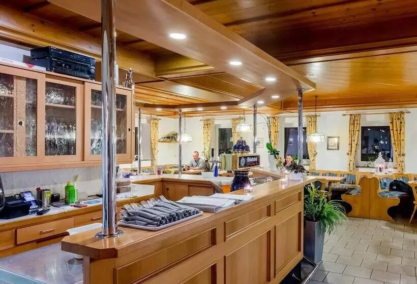 Hotelli Gasthof Alte Post