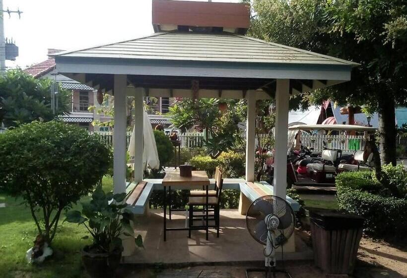 هتل ณดา เกาะล้าน รีสอร์ท