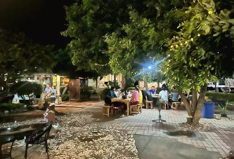 ホテル ณดา เกาะล้าน รีสอร์ท