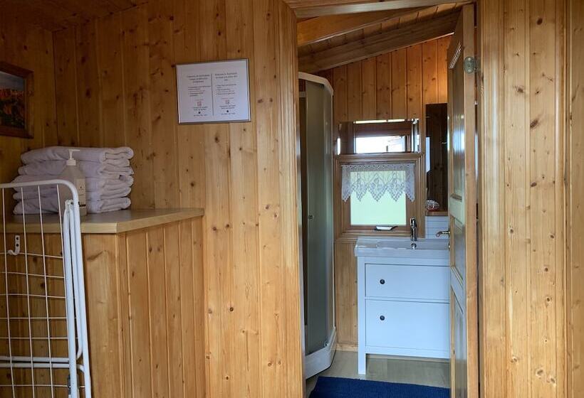 هتل ásólfsskáli Cottage