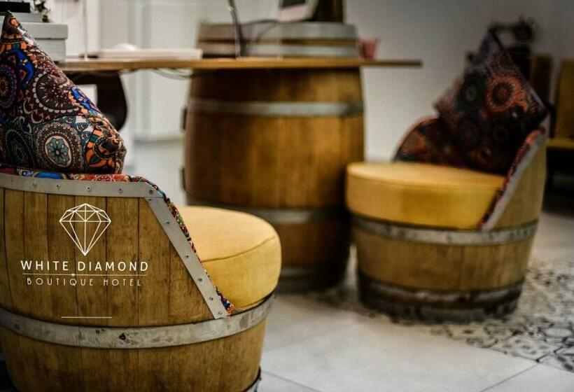 فندق White Diamond