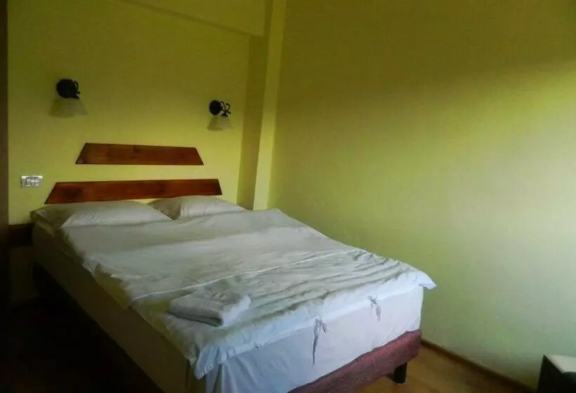 Majatalo Hanul Cu Noroc