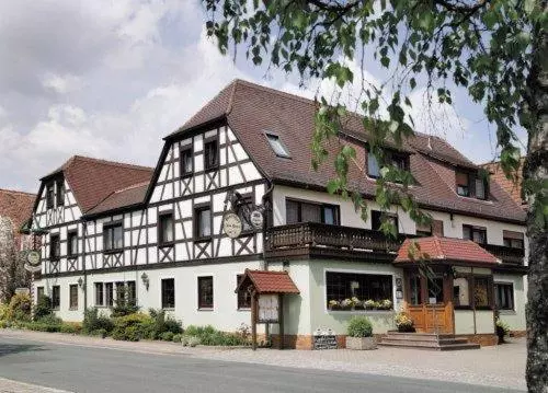 Majatalo Landgasthof   Hotel Zum Stern
