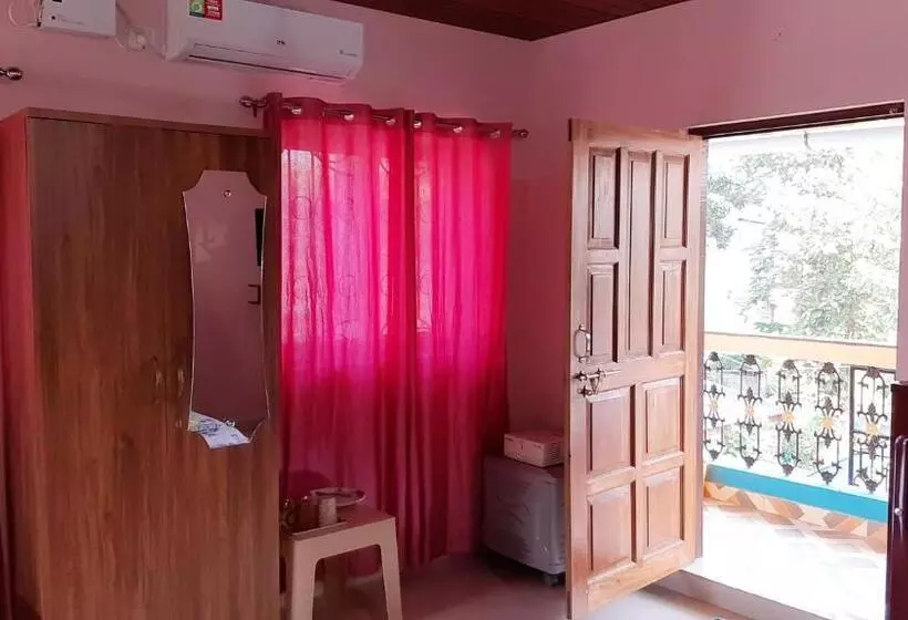 پانسیون Noel Guest House