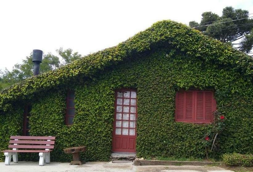 ペンション Parque Das Cascatas