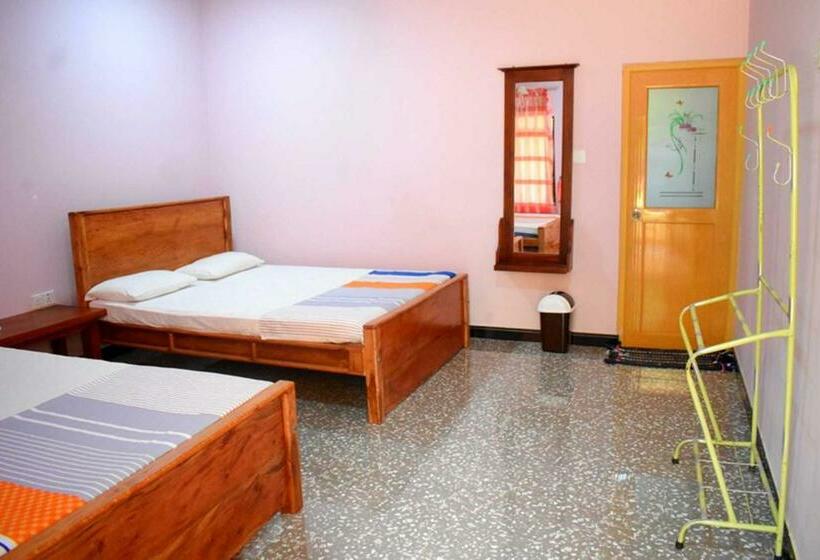 ペンション Yaswi Guest House