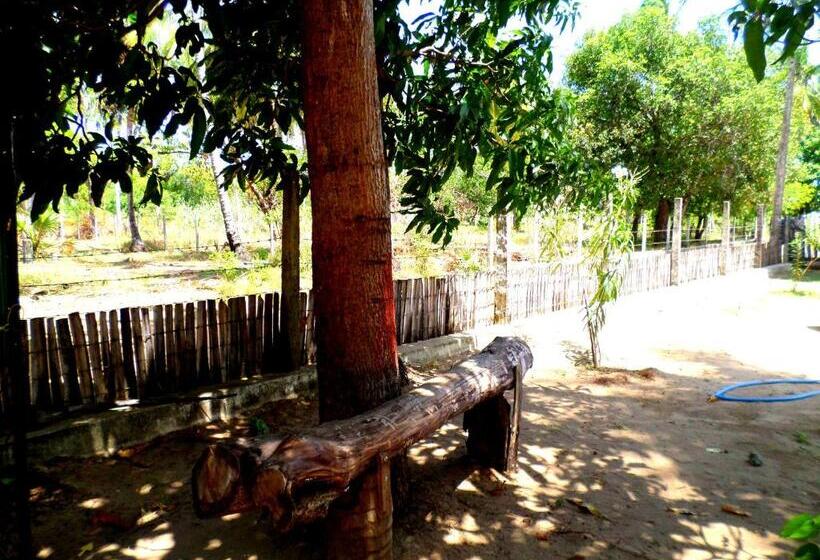 ペンション Yaswi Guest House