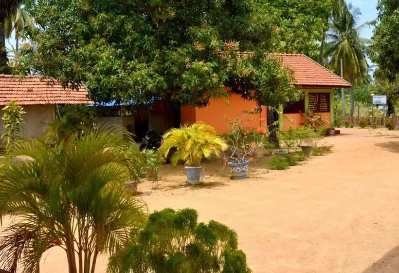 ペンション Yaswi Guest House