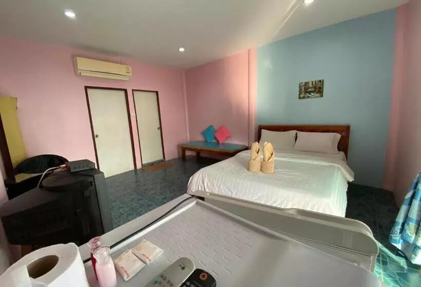 Phuttharaksa Resort
