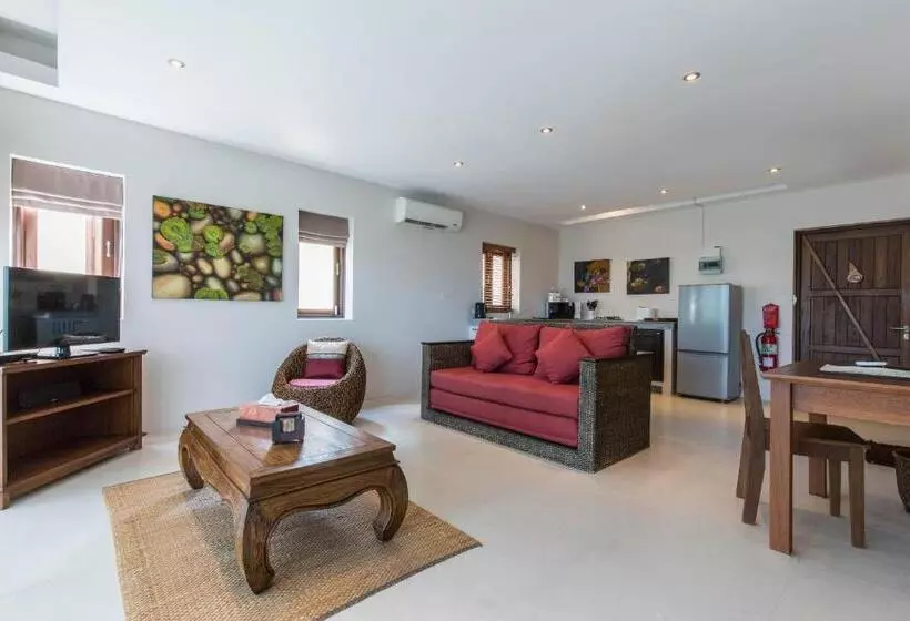 Lomakeskus Koh Phangan Pavilions Serviced Apartments