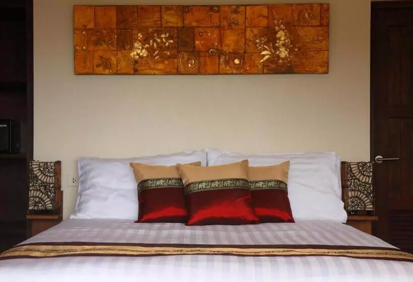 Lomakeskus Koh Phangan Pavilions Serviced Apartments