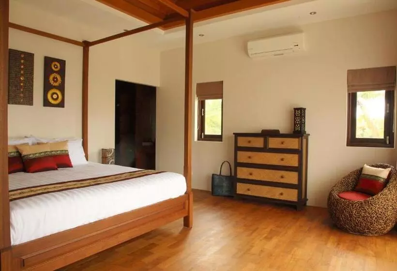 Lomakeskus Koh Phangan Pavilions Serviced Apartments