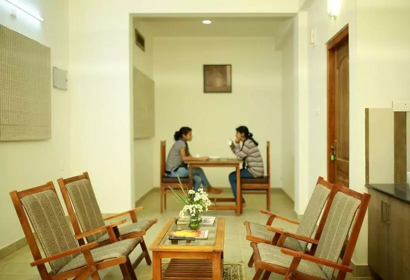 Aamiaismajoitus (B&B) Dakshin Ghats