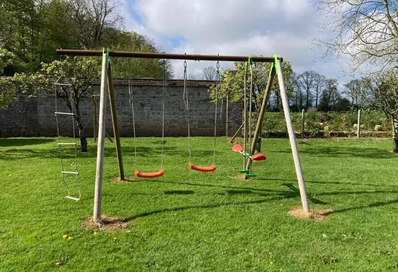 Aamiaismajoitus (B&B) L Armandière