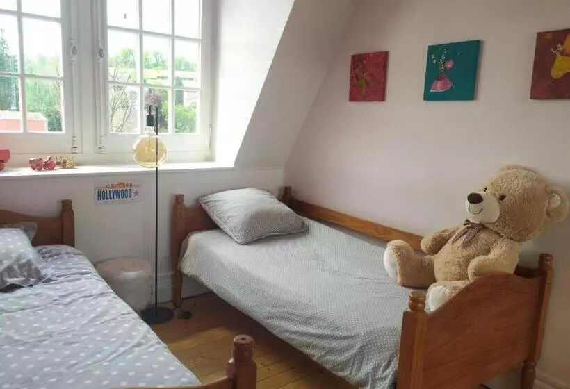 Aamiaismajoitus (B&B) La Fée Des Eaux