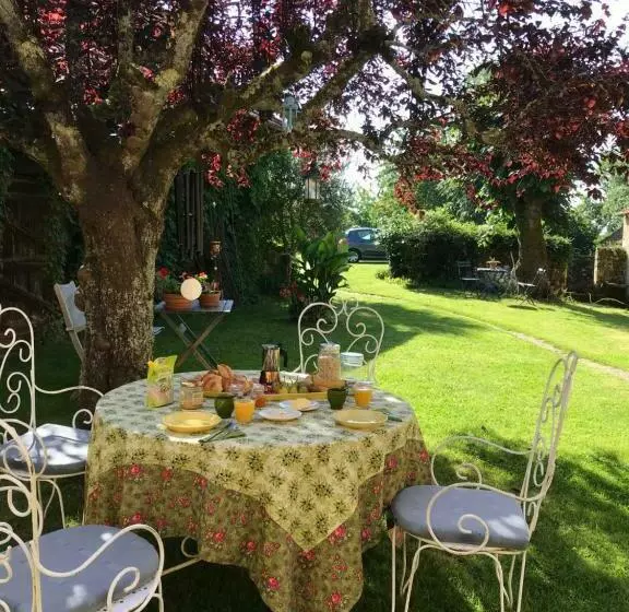 Aamiaismajoitus (B&B) La Maison Magique